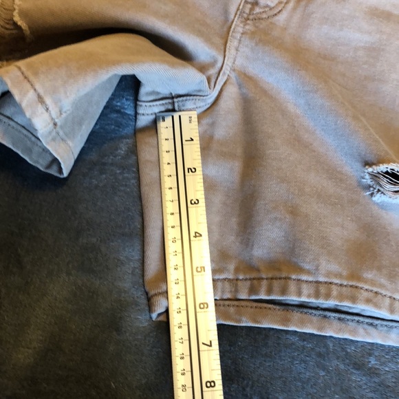 Women’s size 0 wild fable highest rise Bermuda brown jean distressed shorts - Picture 8 of 11